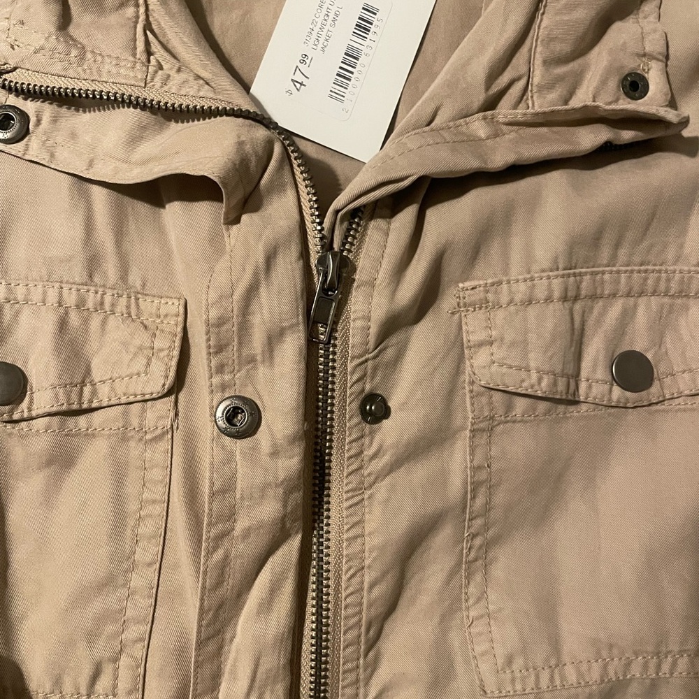 NWT Tan Jacket with Relaxed Fit and Collared Neckline - Picture 3 of 6
